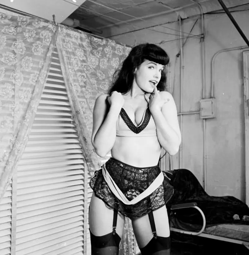 bettie page vintage photos