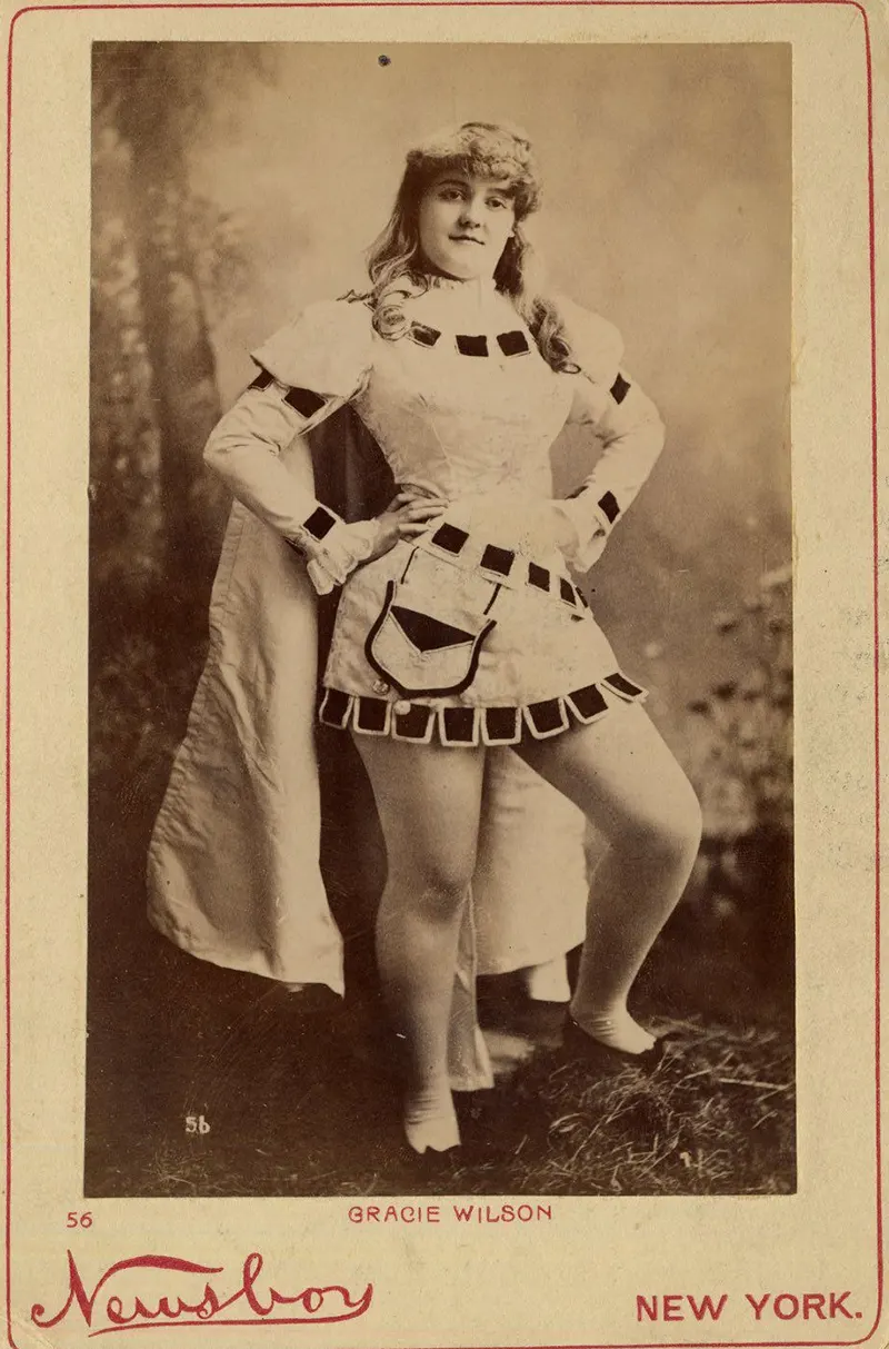 Victorian burlesque dancers photos