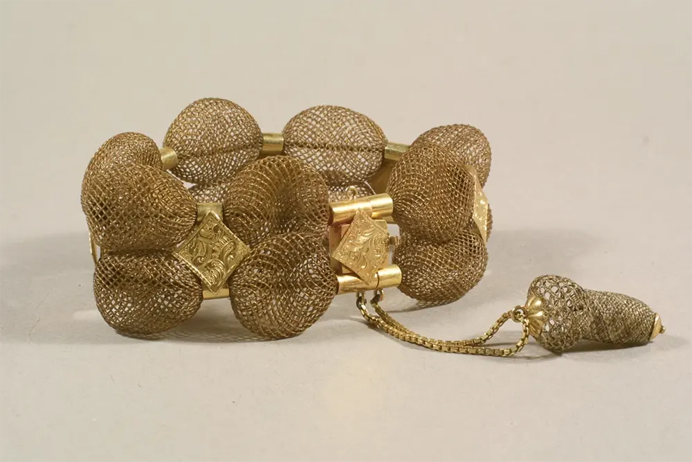 vintage mourning jewelry photos