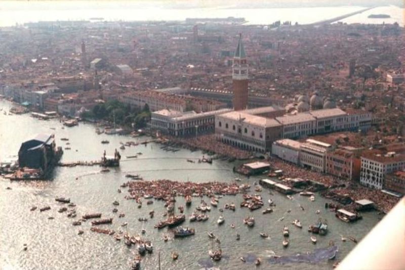 pink floyd concert venice photos