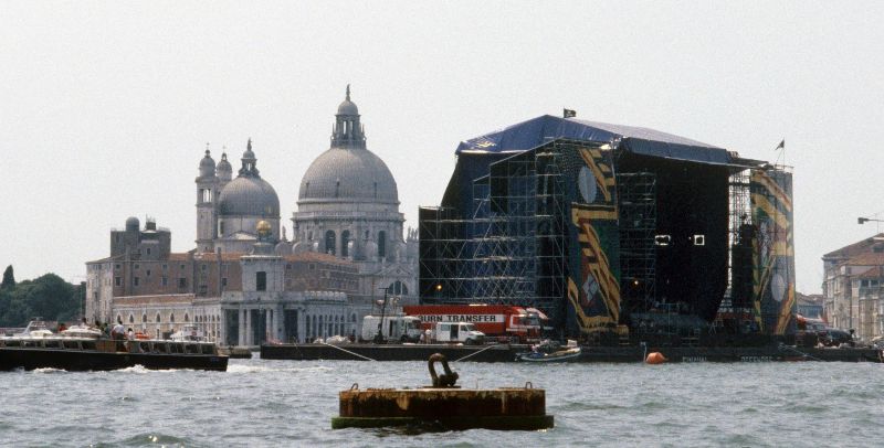 pink floyd concert venice photos