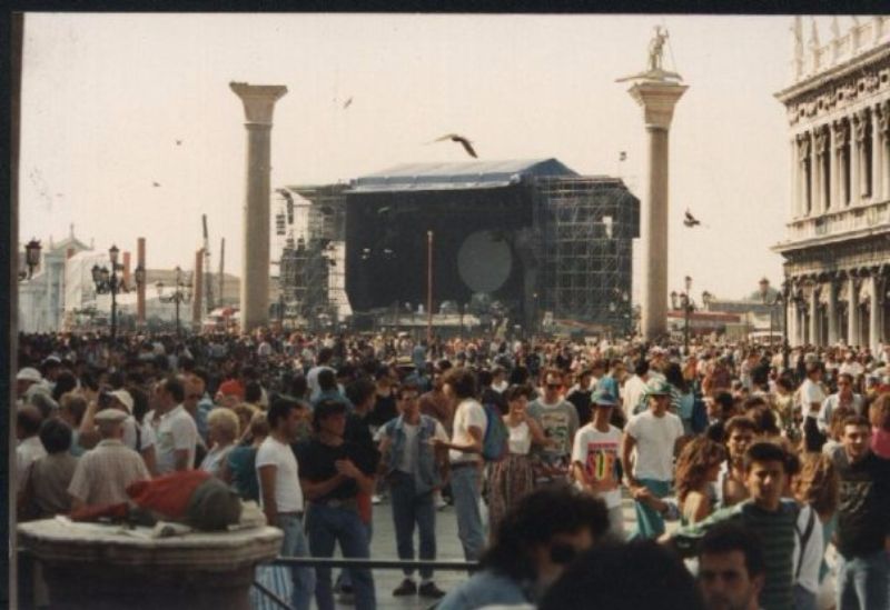 pink floyd concert venice photos