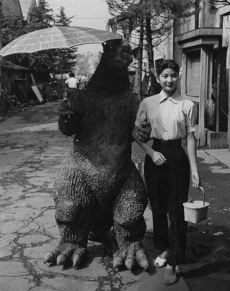 Godzilla behind the scene photos