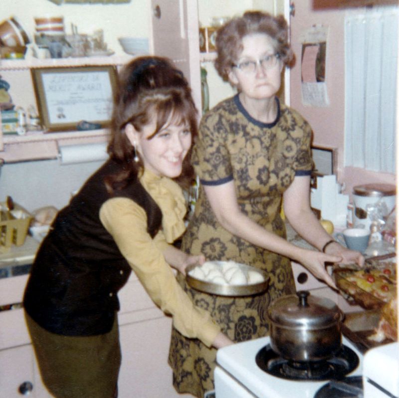 Kitchen Designs from the 1960s