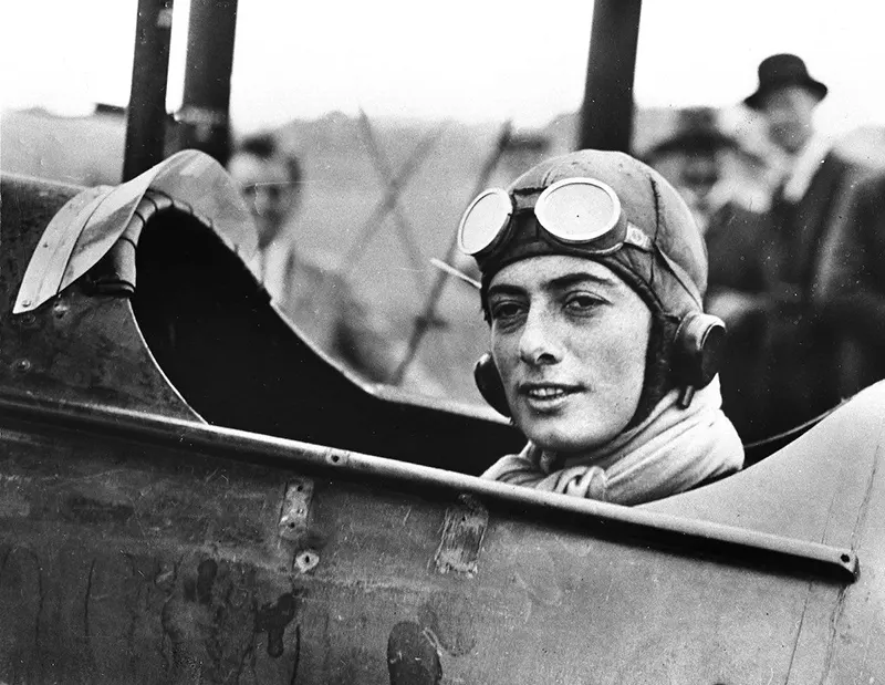women aviators vintage photos
