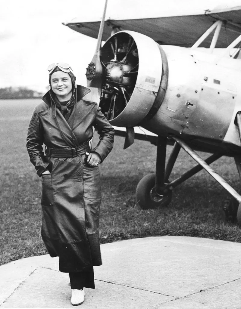 women aviators vintage photos