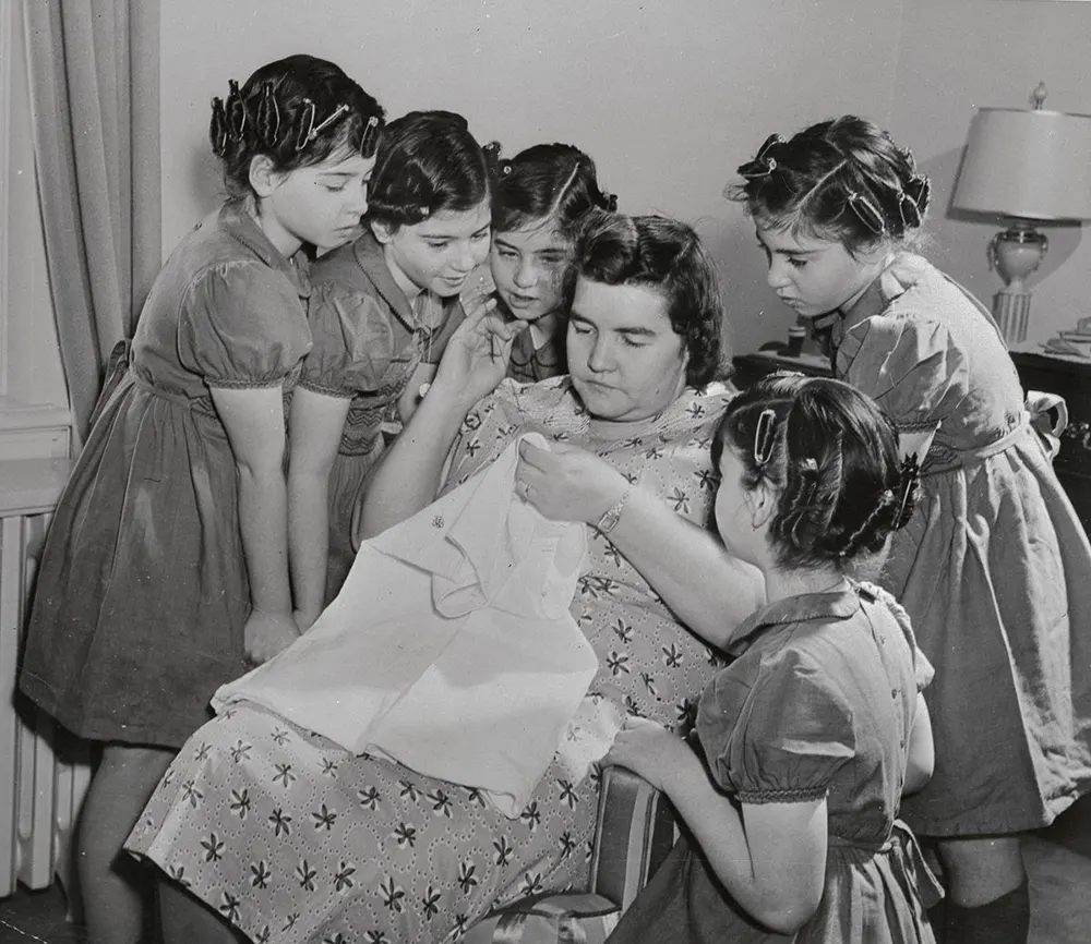 Dionne quintuplets photos