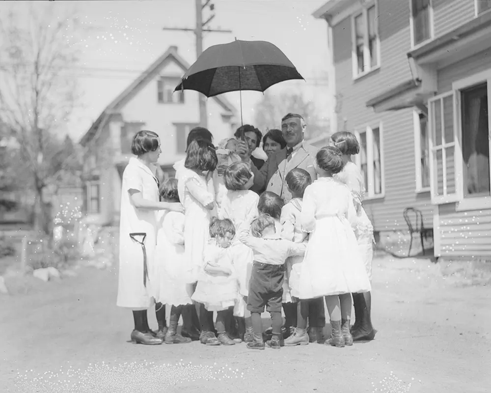noonan family with thirteen children