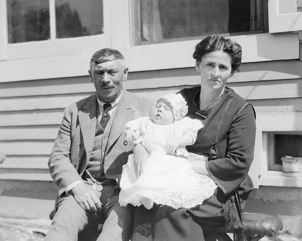 noonan family with thirteen children