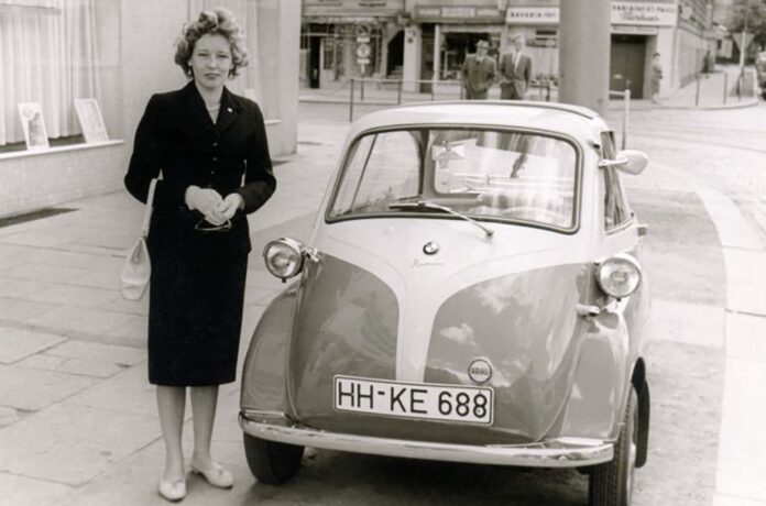 Isetta: The Iconic Bubble Car that is Considered the World’s First Microcar, 1950s