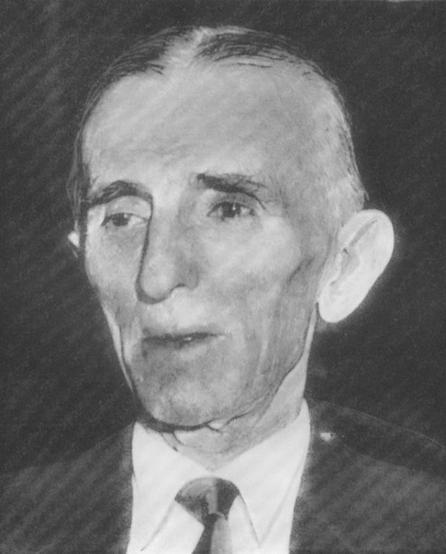 Old photos of Nikola Tesla