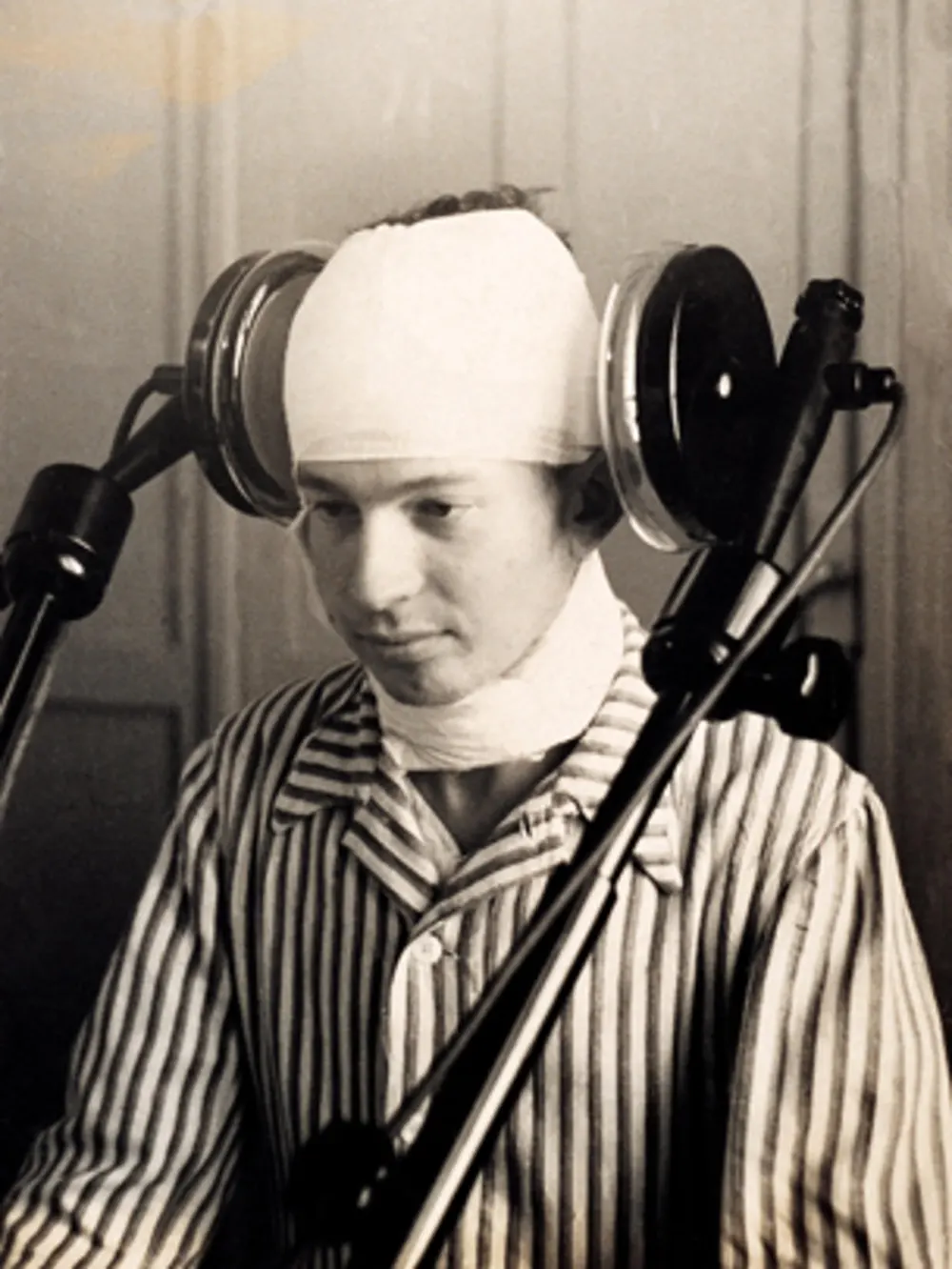 terrifying medical devices from history
