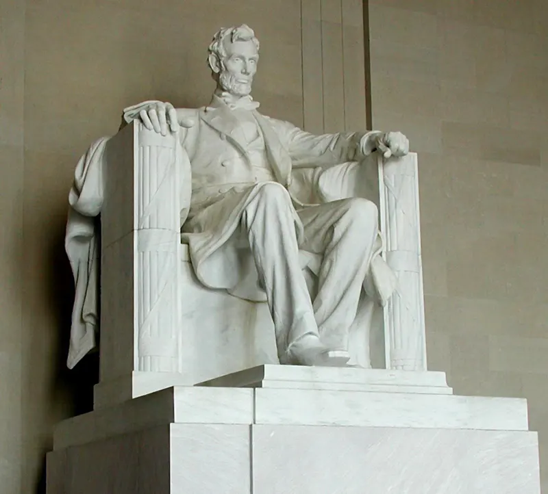 History Most Famous Sculptures That Everyone Must See