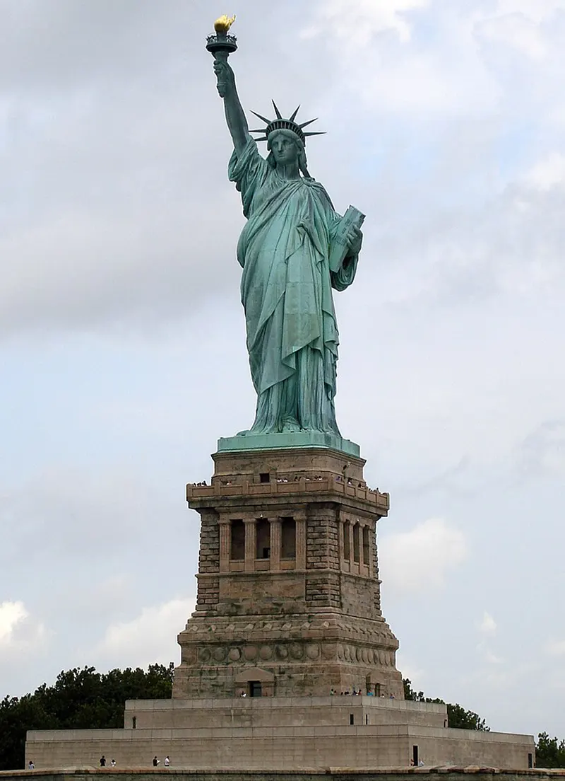 History Most Famous Sculptures That Everyone Must See