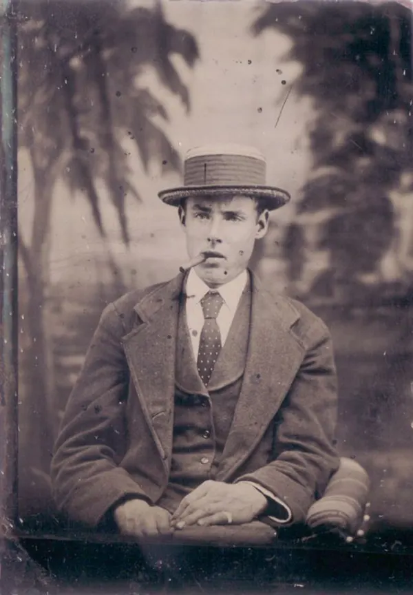 Victorian Young Men Fashion Dress Style