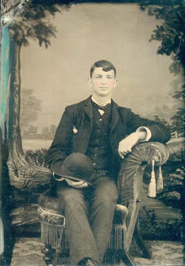 Victorian Young Men Fashion Dress Style
