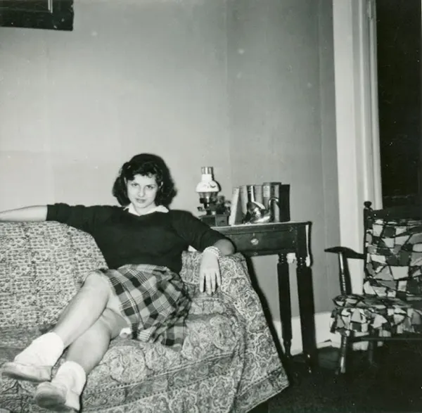 vintage photos teenage girls fashion 1950s