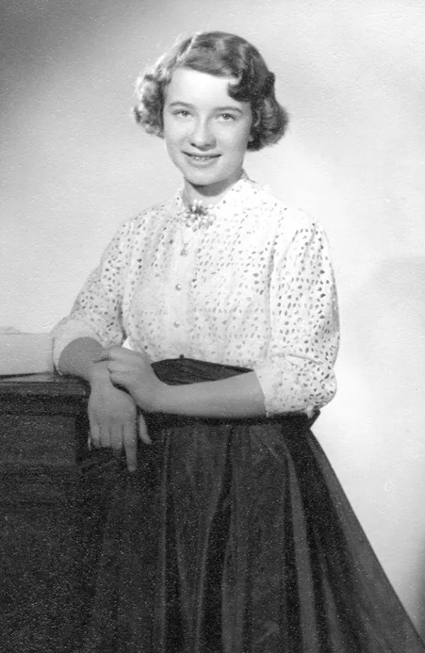 vintage photos teenage girls fashion 1950s