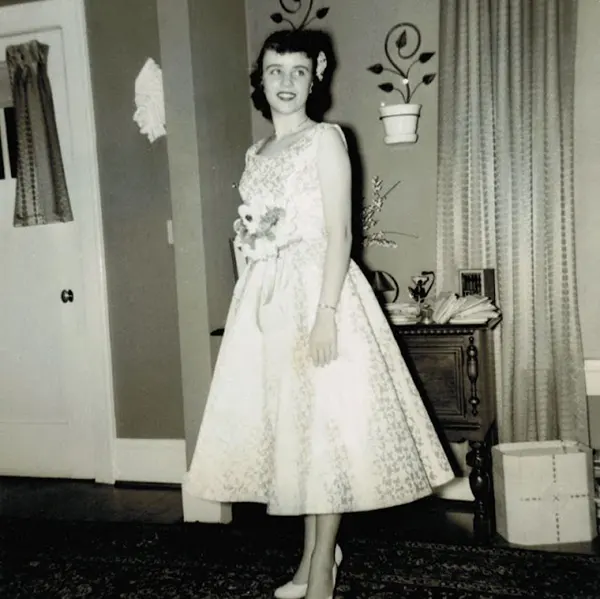vintage photos teenage girls fashion 1950s