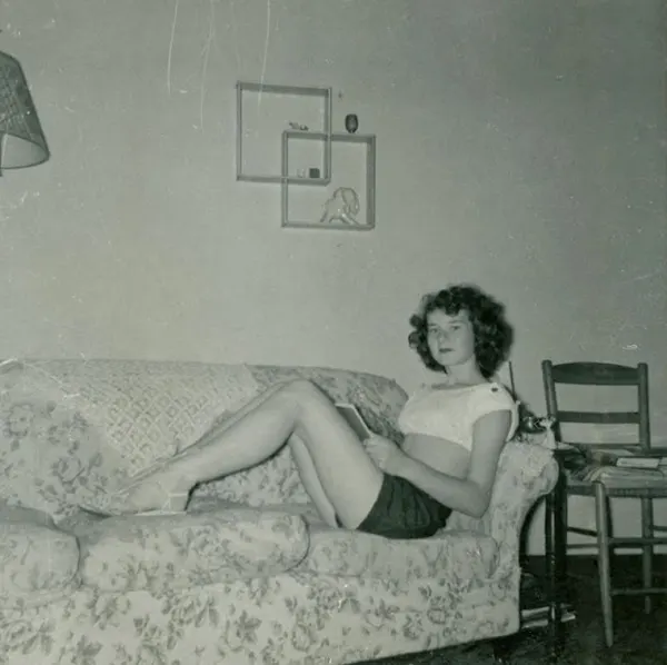 vintage photos teenage girls fashion 1950s