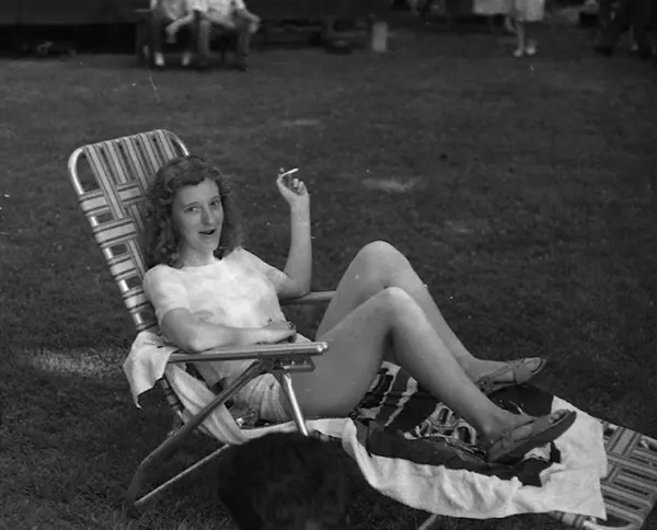 vintage photos teenage girls fashion 1950s