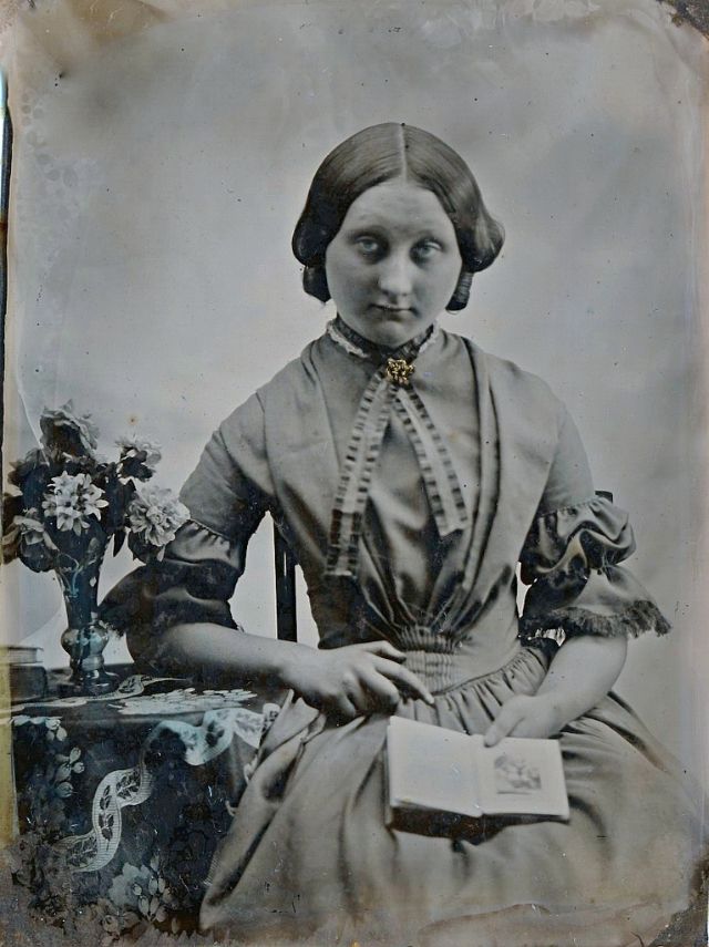 victorian women hairstyles photos