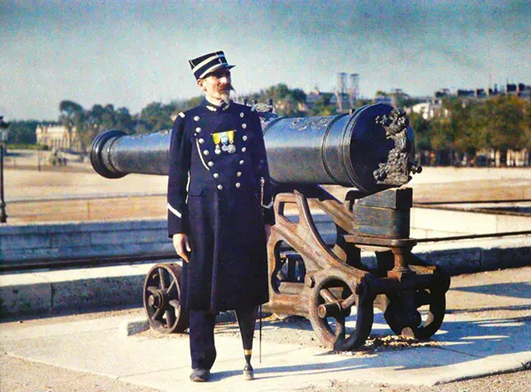 history oldest color photos