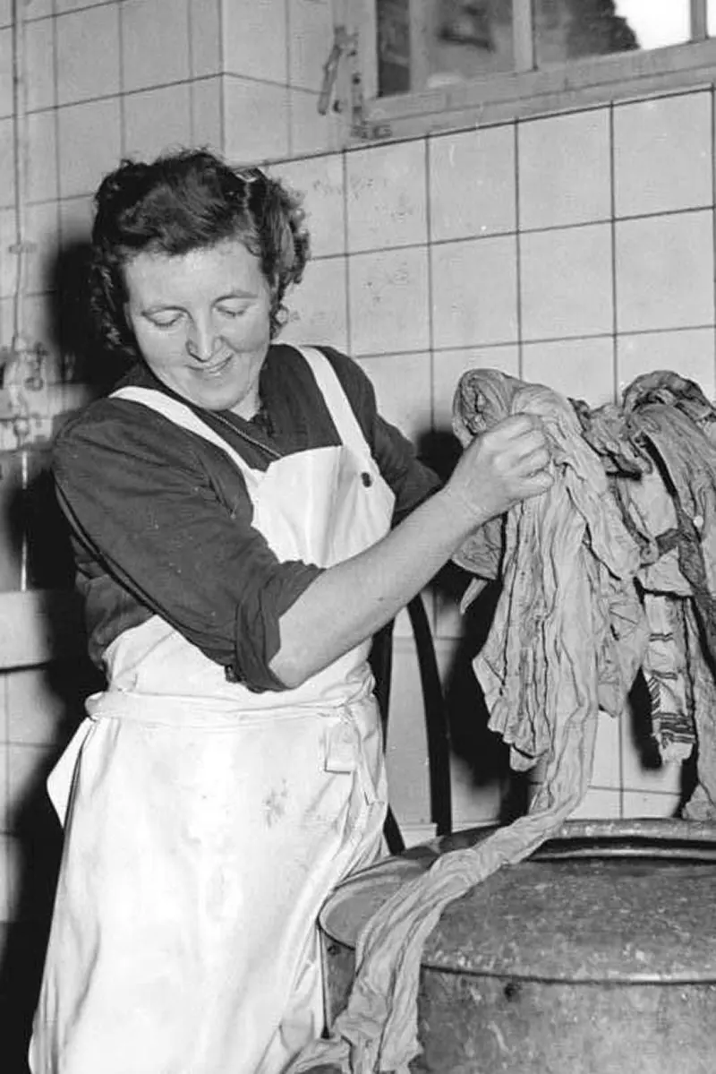 vintage photos washing machine laundry