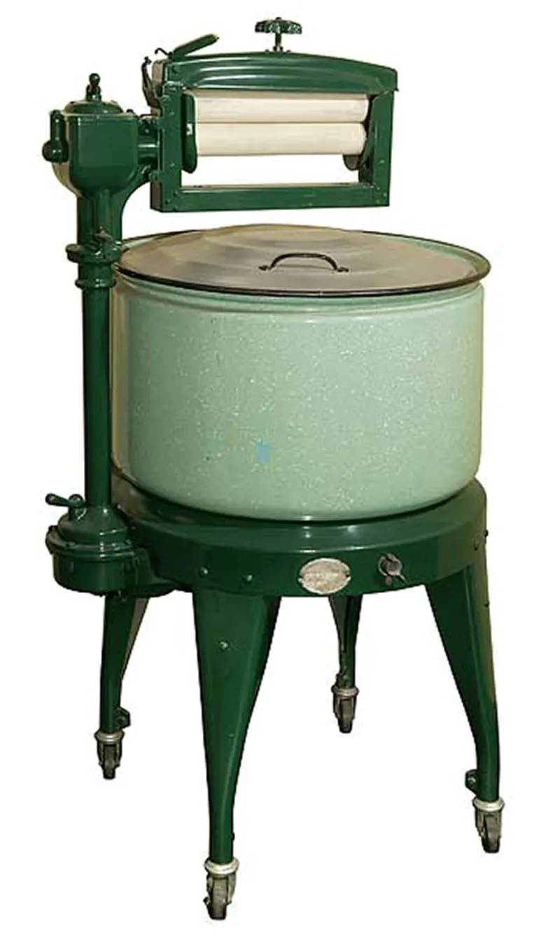 vintage photos washing machine laundry