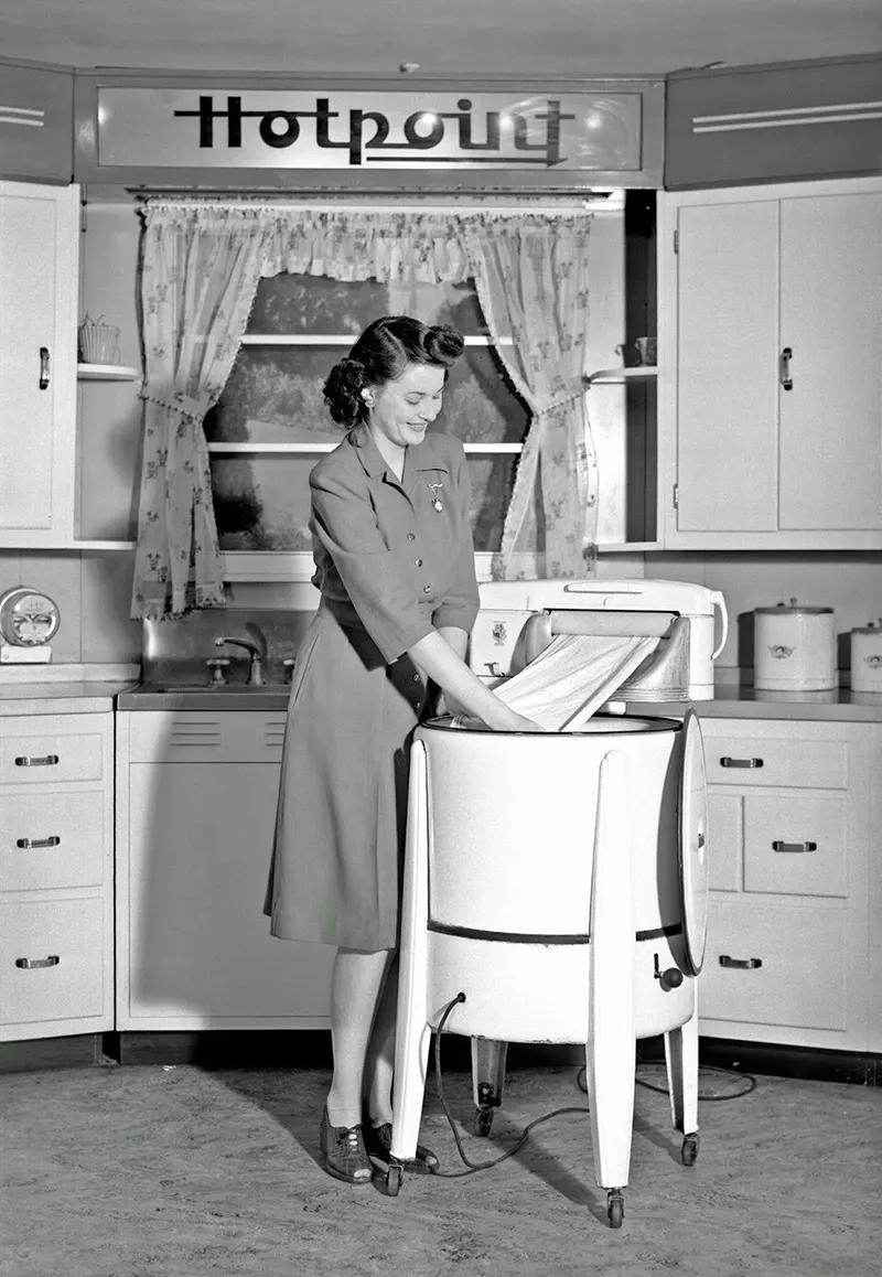 vintage photos washing machine laundry