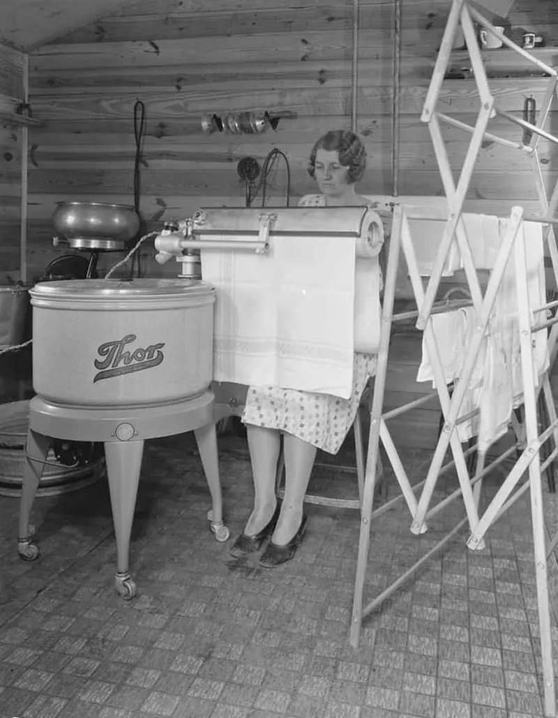 vintage photos washing machine laundry