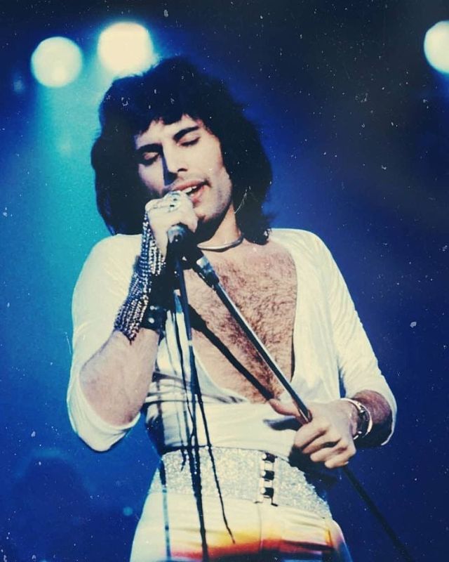 Freddie Mercury Old Photos