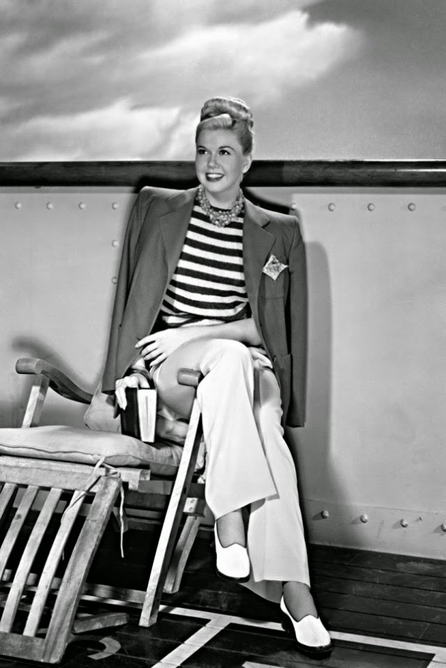 Fashion and Style Vintage photos from 1940s