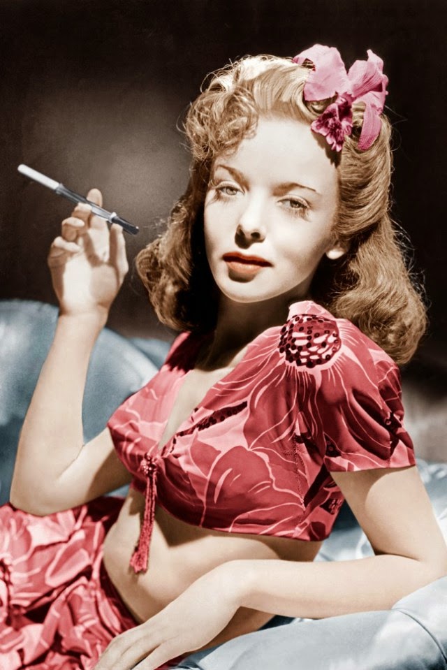 Fashion and Style Vintage photos from 1940s