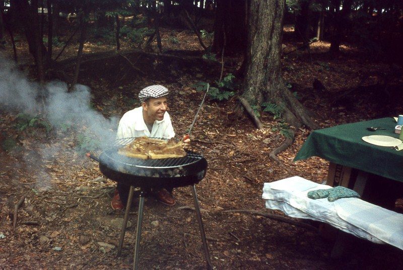 Picnic People Old Photos 