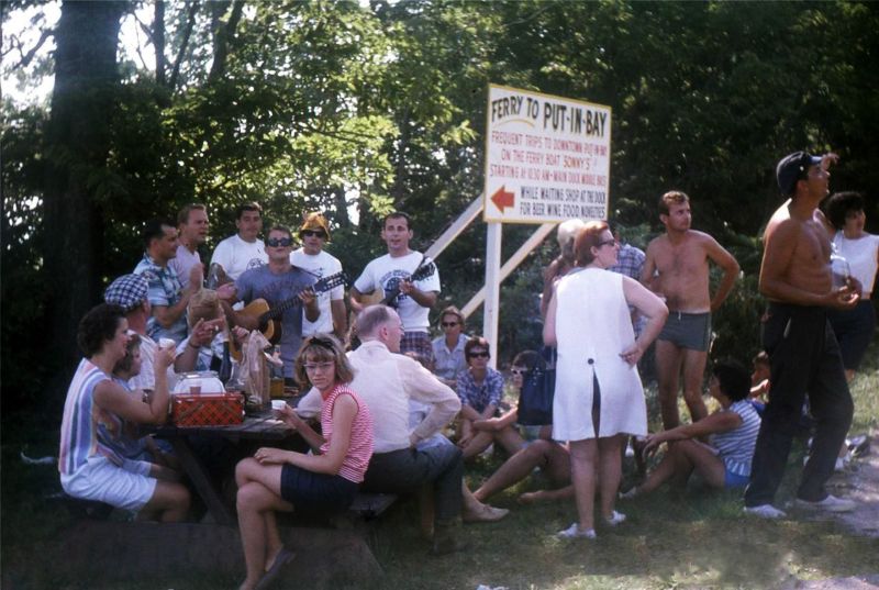 Picnic People Old Photos 