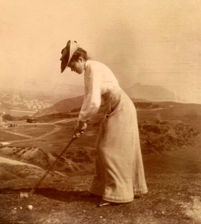 Vintage Photos of People Playing Golf
