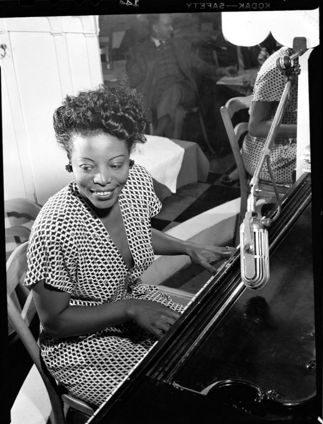 Jazz Club Scene and Life Style Old Photos