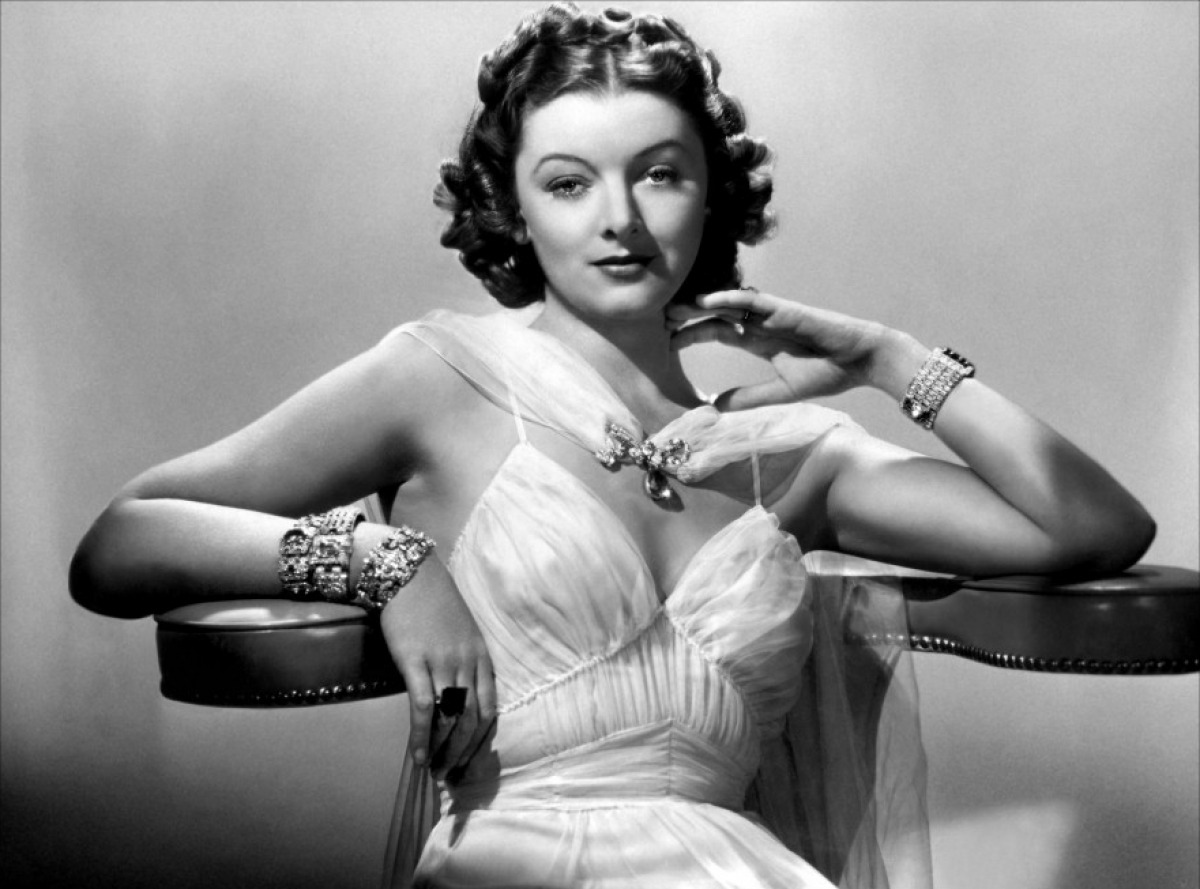 Myrna Loy Old Photos