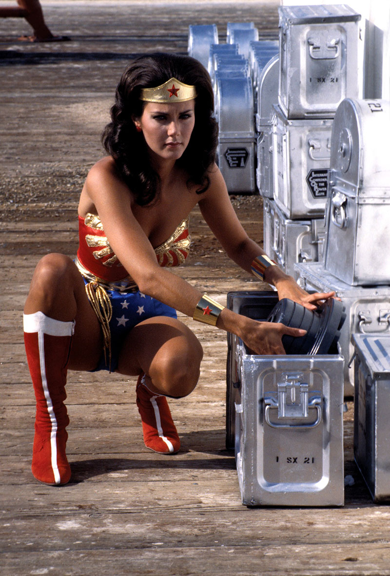 Young Lynda Carter Old Photos