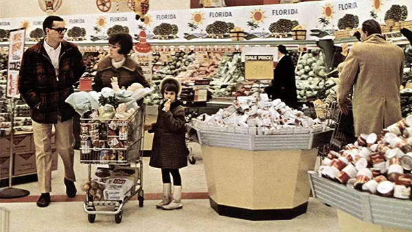 Vintage Supermarkets and Old-Fashioned Grocery Stores from the 1960s