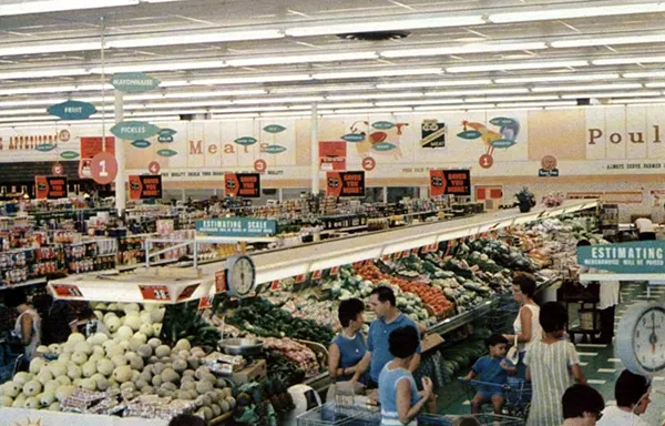 Vintage Supermarkets and Old-Fashioned Grocery Stores from the 1960s
