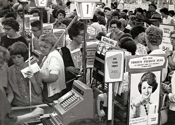 Vintage Supermarkets and Old-Fashioned Grocery Stores from the 1960s