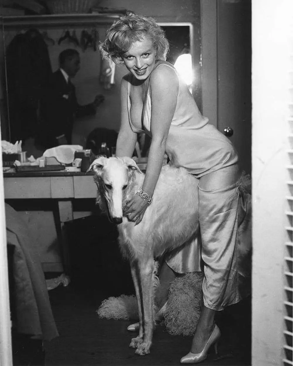 Marilyn Monroe as the Fabulous Enchantresses