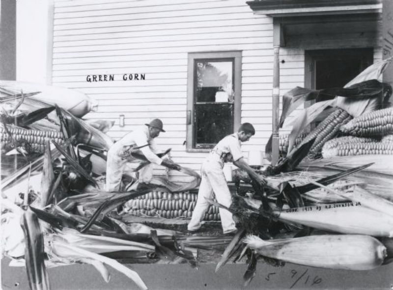 Vintage Photos Exaggeration Postcards