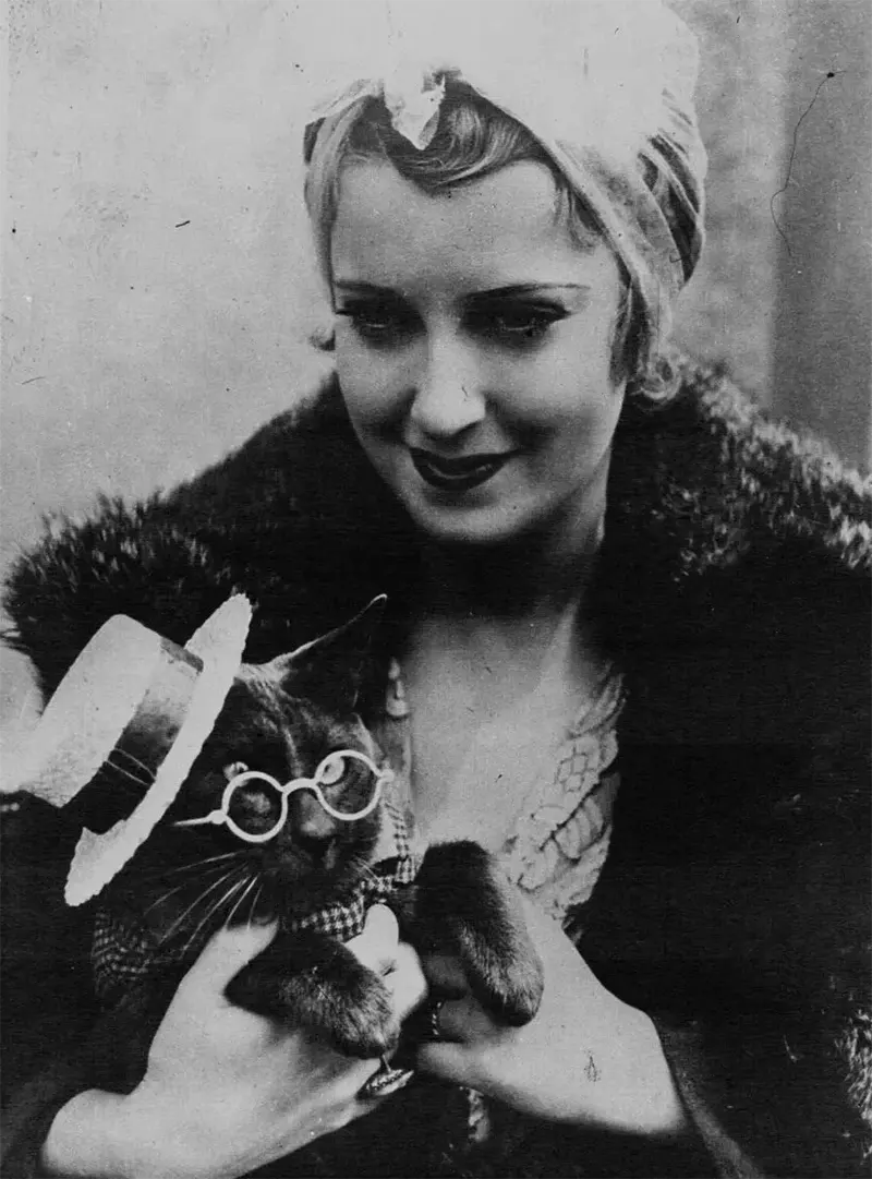 Old Photos of Animals and People from Bygone Times
