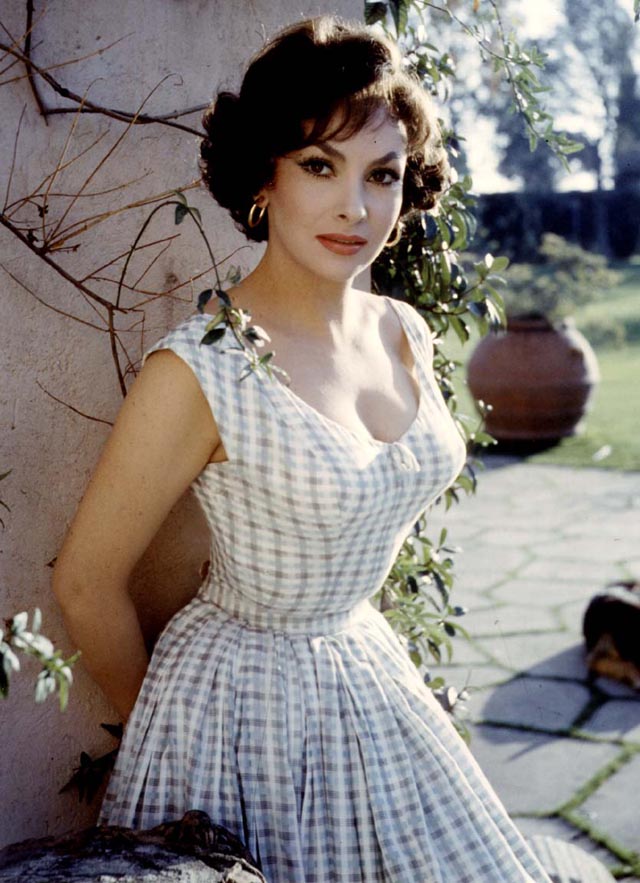 Young Gina Lollobrigida Photos