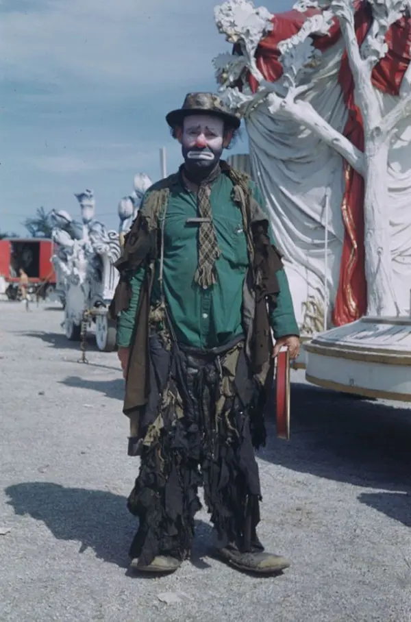 Ringling Bros. and Barnum & Bailey Circus Old Photos