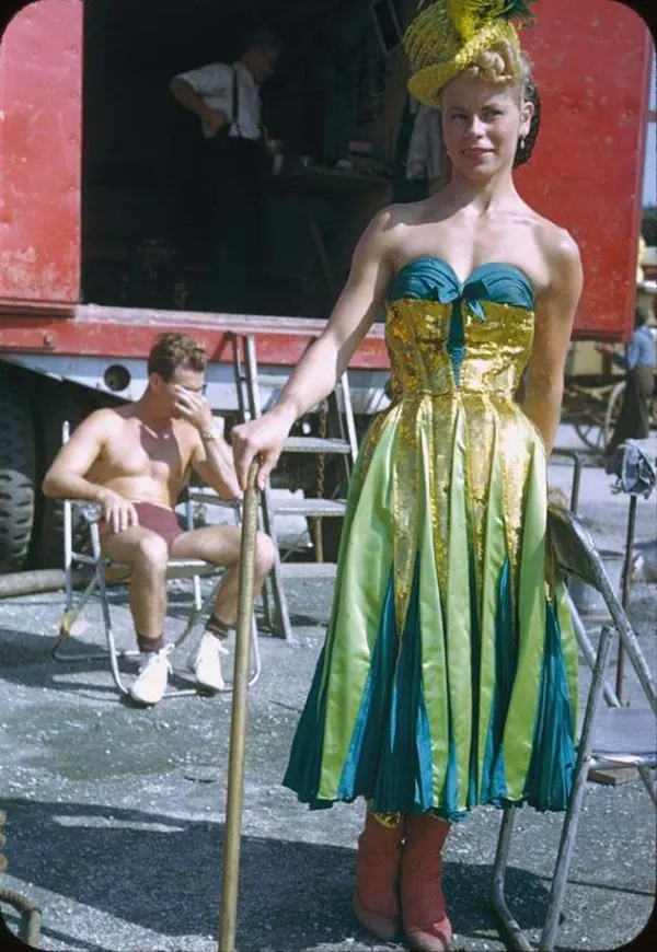 Ringling Bros. and Barnum & Bailey Circus Old Photos