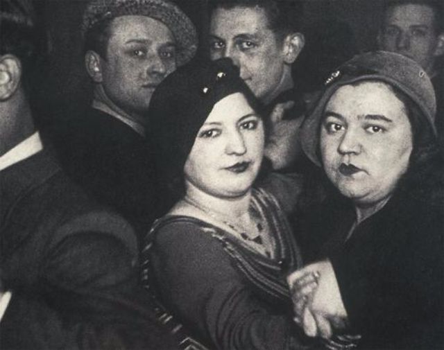 Vintage Photos of LGBT Couples